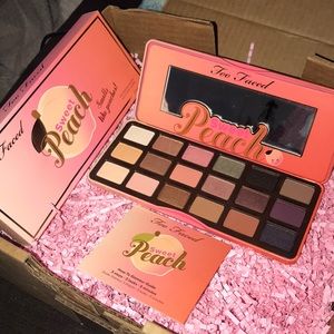 🍁FALL SALE🍁‼️LAST ONE‼️🆕🍑 Sweet Peach Palette